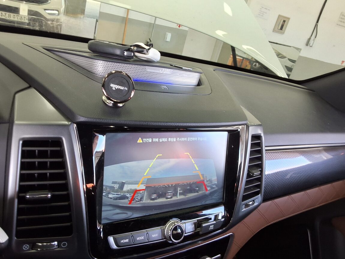 KG MOBILITY (SSANGYONG) G4 REXTON 2.2 4WD WHITE EDITION 2020 - zdjęcie 19