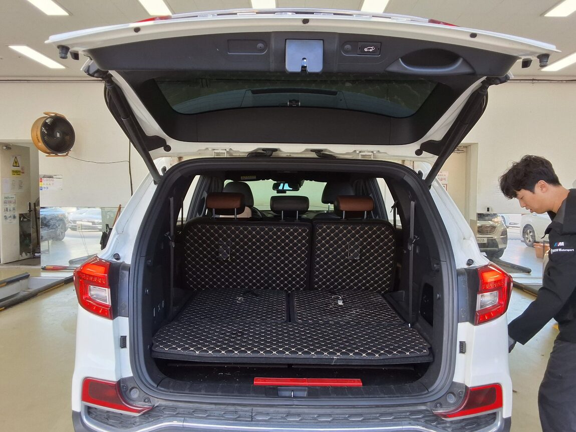 KG MOBILITY (SSANGYONG) G4 REXTON 2.2 4WD WHITE EDITION 2020 - zdjęcie 15