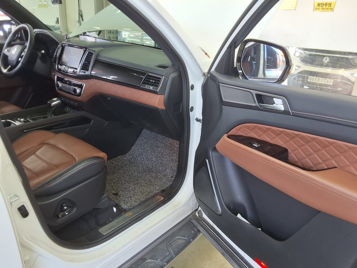 KG MOBILITY (SSANGYONG) G4 REXTON 2.2 4WD WHITE EDITION 2020 - zdjęcie 14