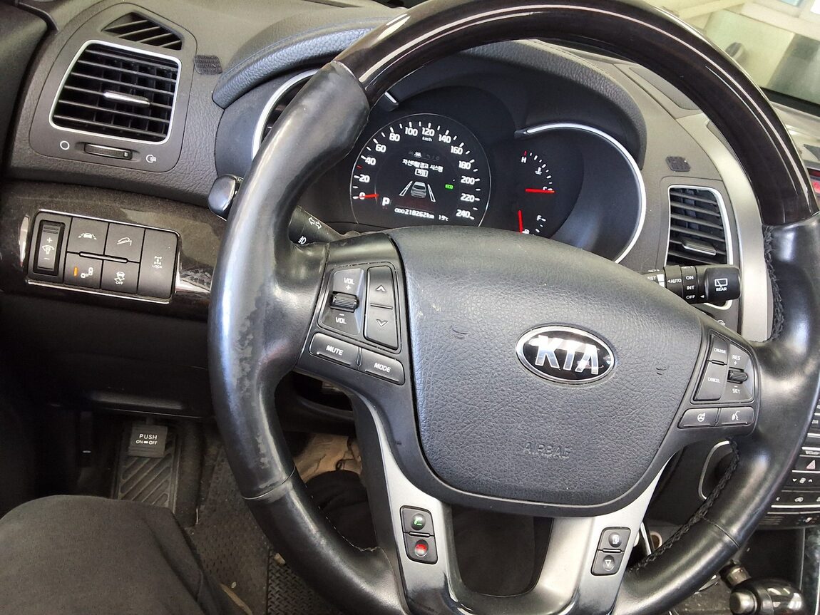 KIA NEW SORENTO R R2.2 4WD LIMITED SPECIAL 2014 - zdjęcie 23