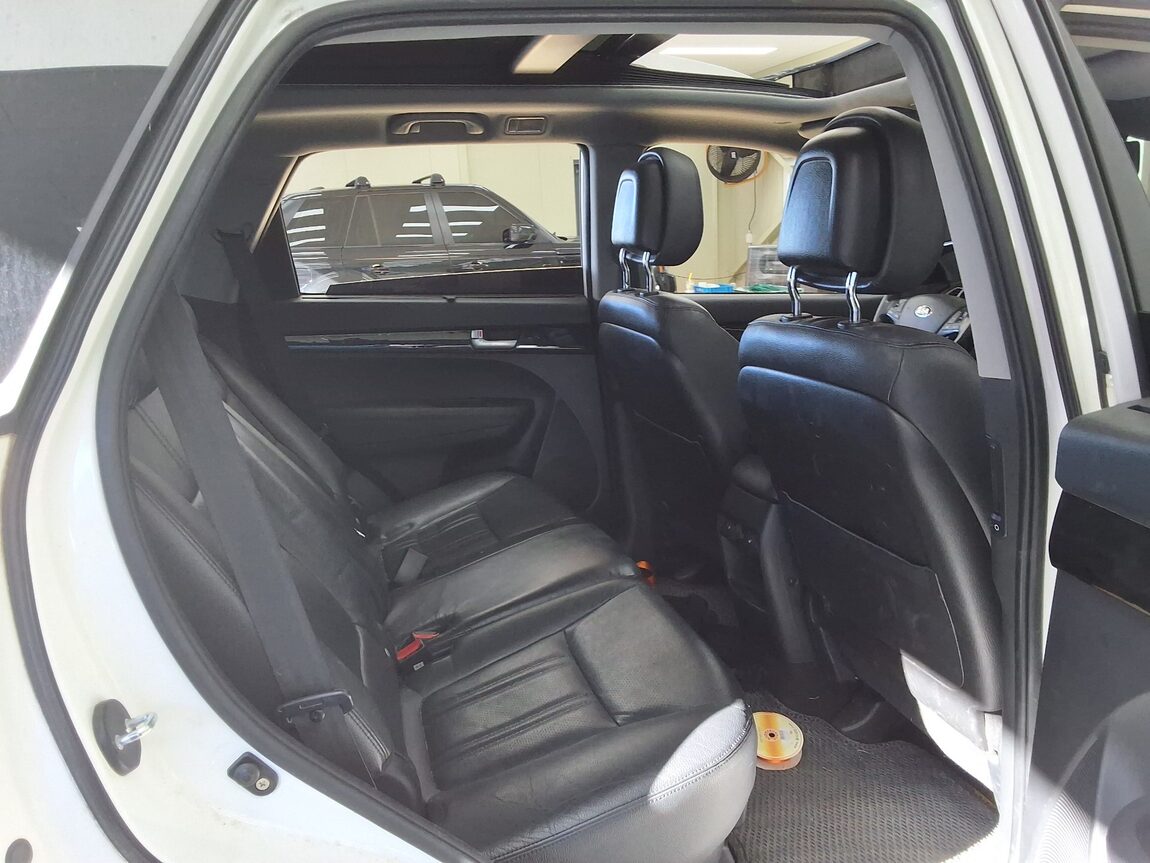 KIA NEW SORENTO R R2.2 4WD LIMITED SPECIAL 2014 - zdjęcie 14
