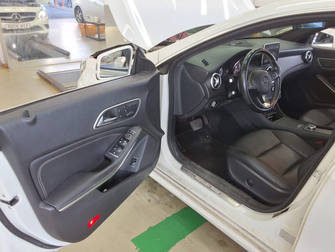 MERCEDES-BENZ CLA-CLASS CLA200 CDI NAVI PACK 2015 - zdjęcie 10