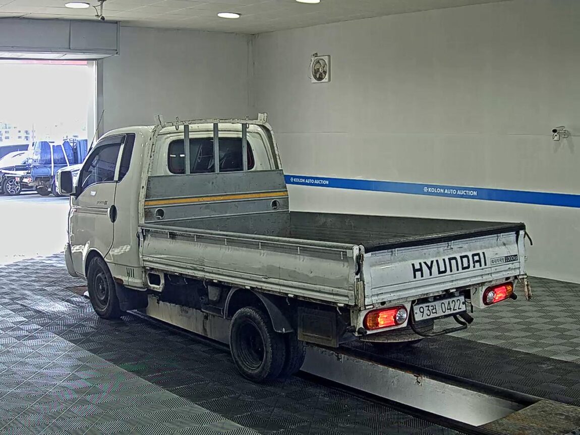 HYUNDAI PORTER II CRDi SUPER CAB EXTRA LONG WHEELBASE PREMIUM 2018 - zdjęcie 6