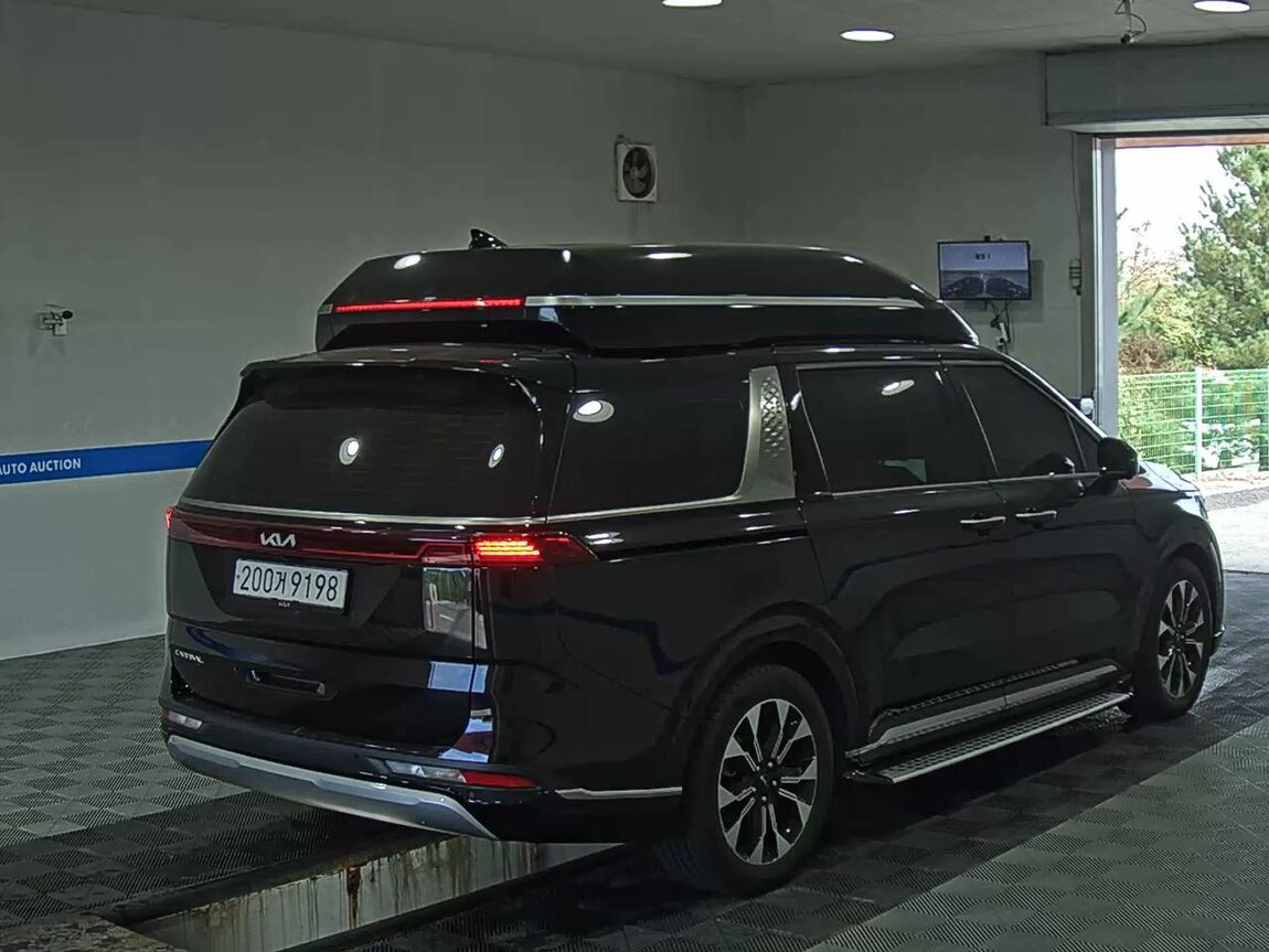 KIA NEW CARNIVAL (KA4) HI-LIMOUSINE 7-SEATER GASOLINE SIGNATURE 2023 - zdjęcie 5