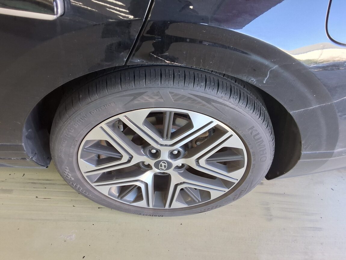 HYUNDAI THE ALL NEW GRANDEUR GASOLINE 2.5 EXCLUSIVE 2023 - zdjęcie 23