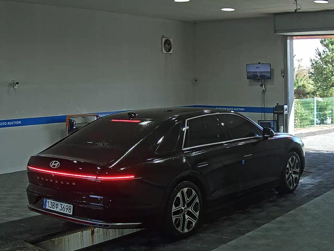 HYUNDAI THE ALL NEW GRANDEUR GASOLINE 2.5 EXCLUSIVE 2023 - zdjęcie 5