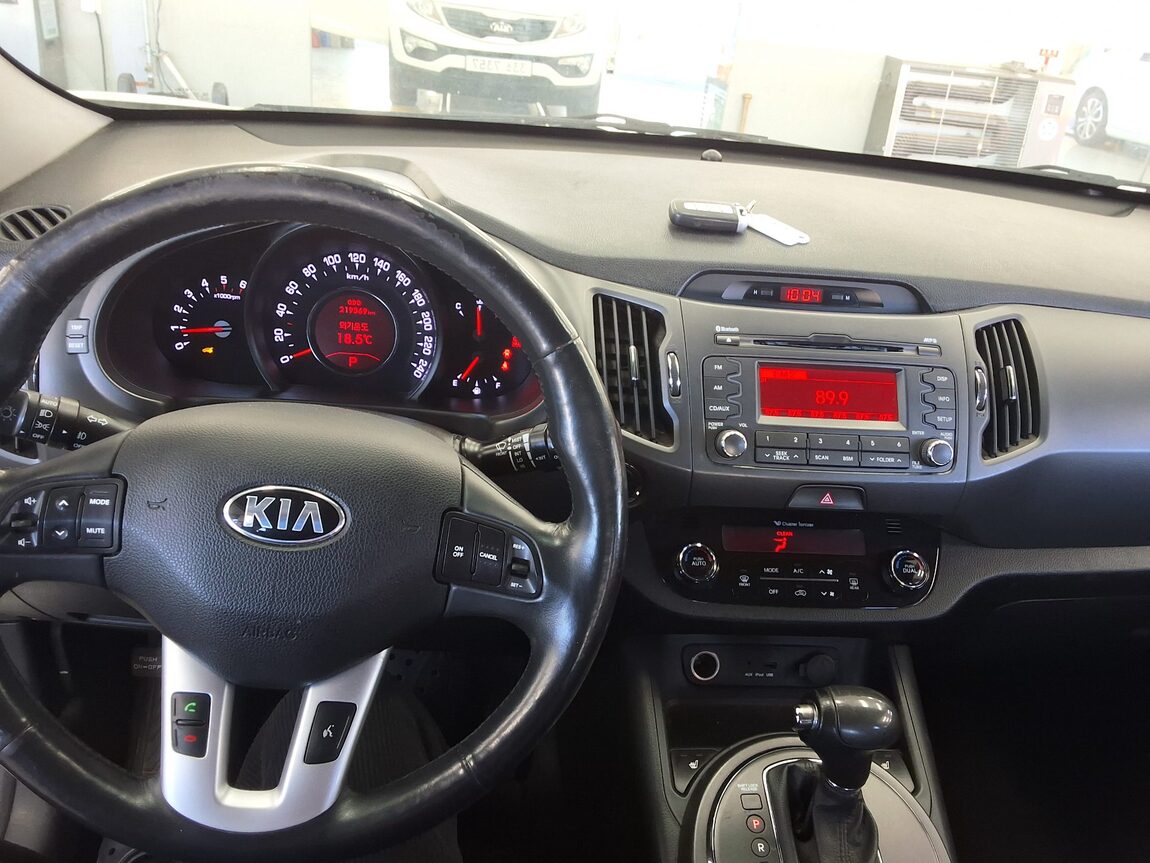 KIA SPORTAGE R DIESEL R2.0 2WD TLX LUXURY MODEL 2013 - zdjęcie 17