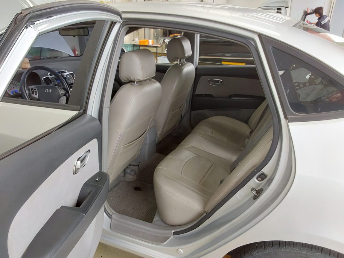 HYUNDAI AVANTE HD 1.6 VVT S16 LUXURY 2007 - zdjęcie 12