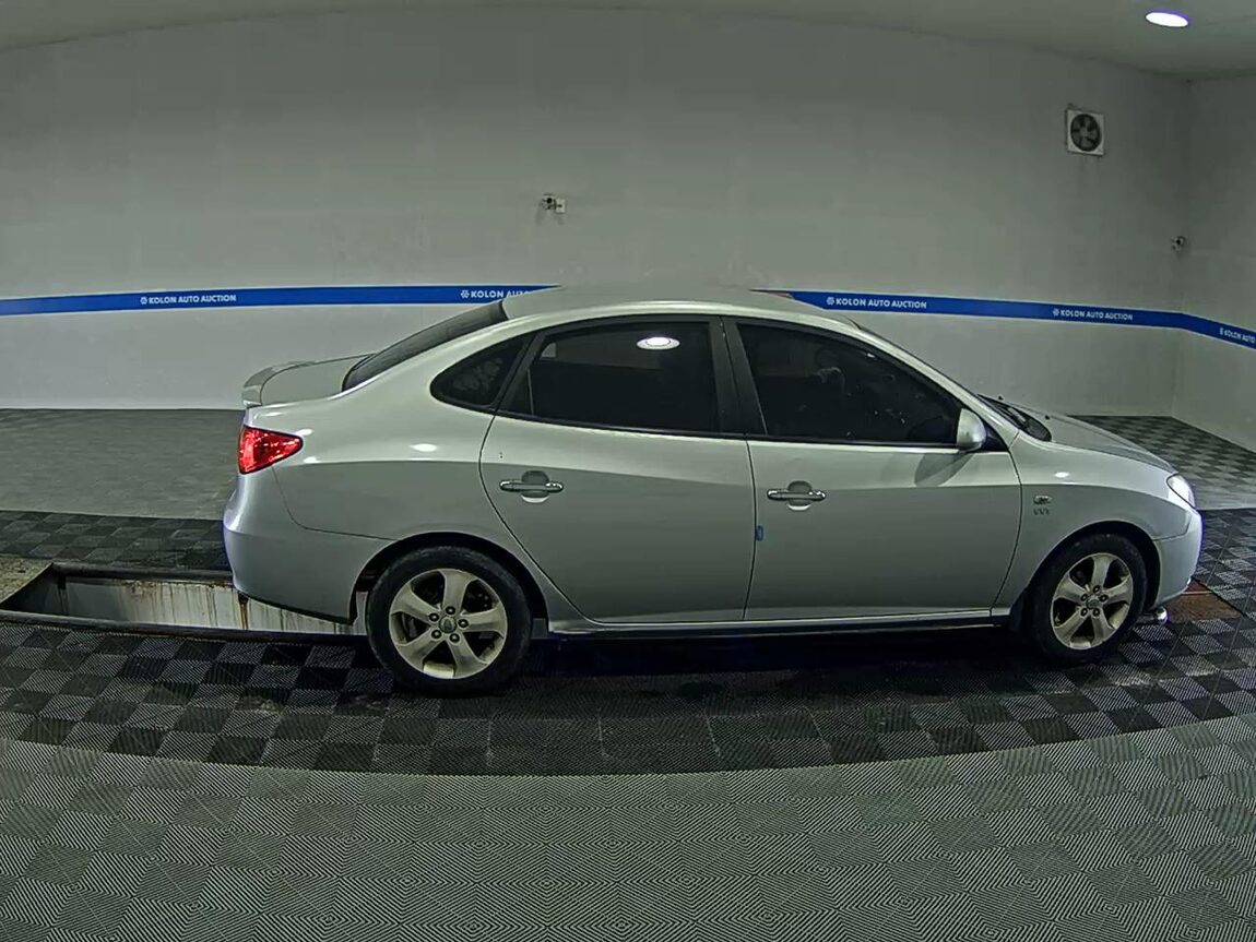 HYUNDAI AVANTE HD 1.6 VVT S16 LUXURY 2007 - zdjęcie 4