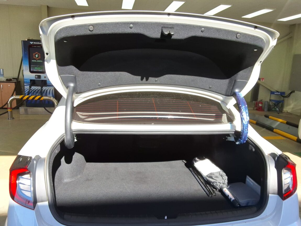HYUNDAI SONATA (DN8) L2.0 RENTAL CAR STYLE 2022 - zdjęcie 16
