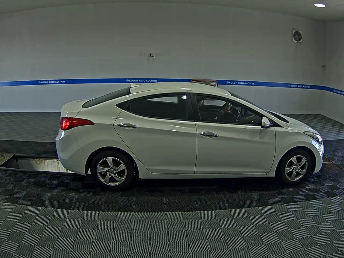 HYUNDAI AVANTE MD M16 GDi LUXURY 2011 - zdjęcie 4