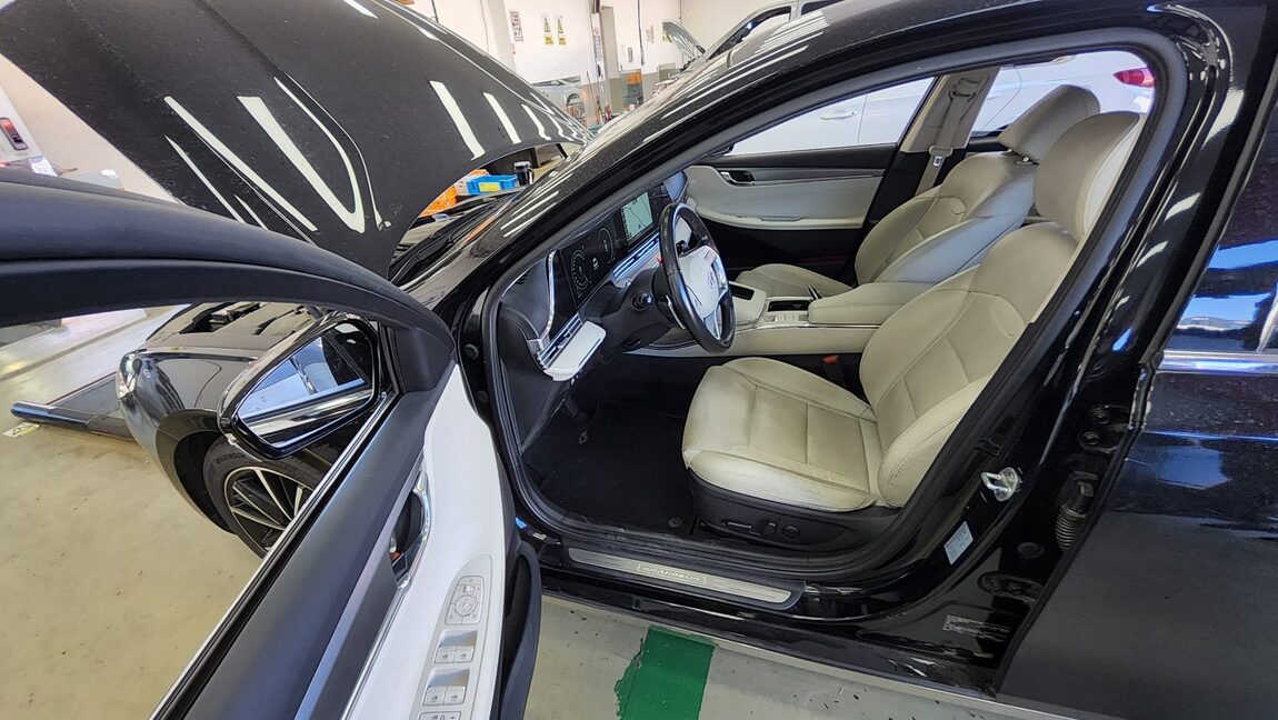 HYUNDAI THE NEW GRANDEUR IG GASOLINE 2.5 LE BLANC 2022 - zdjęcie 10