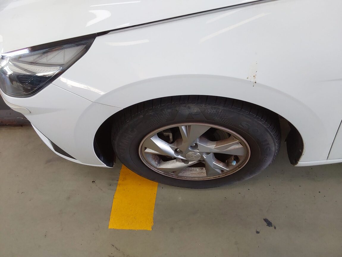 HYUNDAI AVANTE (CN7) 1.6 GASOLINE MODERN 2021 - zdjęcie 20