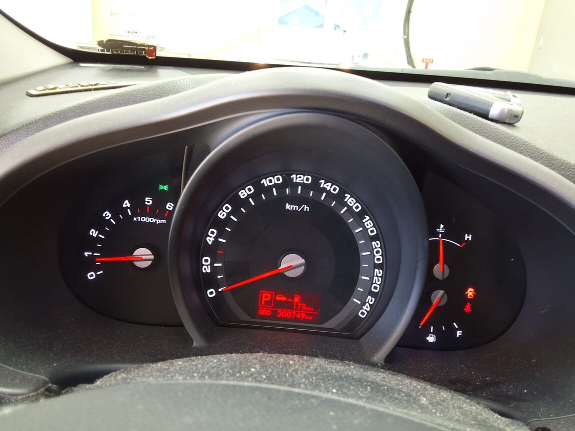 KIA SPORTAGE R DIESEL R2.0 2WD TLX LUXURY MODEL 2011 - zdjęcie 10