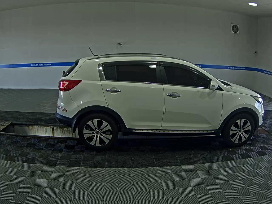 KIA SPORTAGE R DIESEL R2.0 2WD TLX LUXURY MODEL 2011 - zdjęcie 4