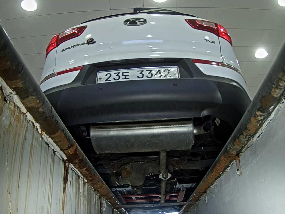 KIA SPORTAGE R DIESEL R2.0 2WD TLX LUXURY MODEL 2011 - zdjęcie 8