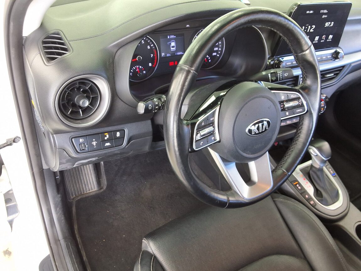 KIA ALL NEW K3 1.6 GASOLINE LUXURY 2020 - zdjęcie 18