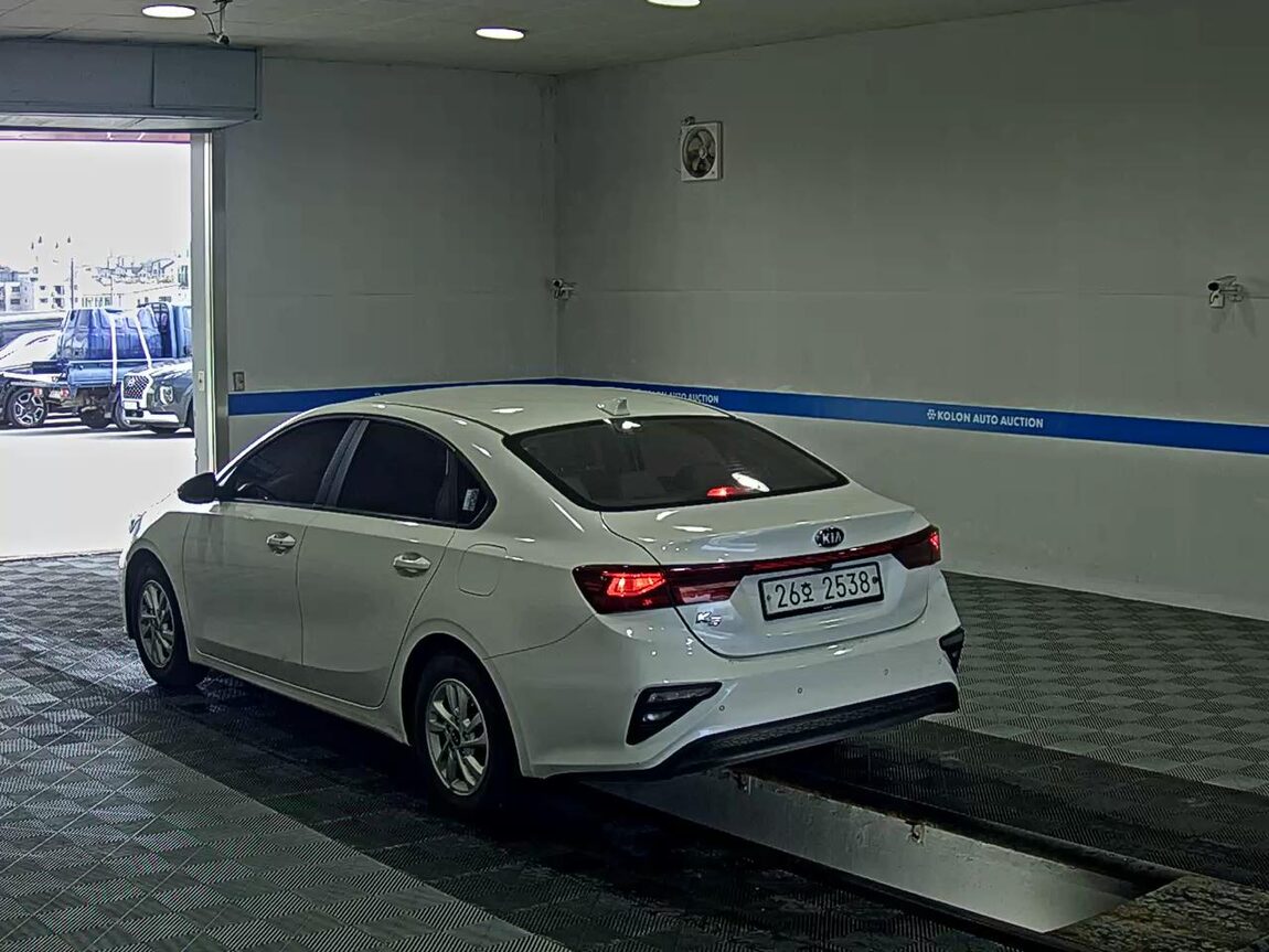 KIA ALL NEW K3 1.6 GASOLINE LUXURY 2020 - zdjęcie 6