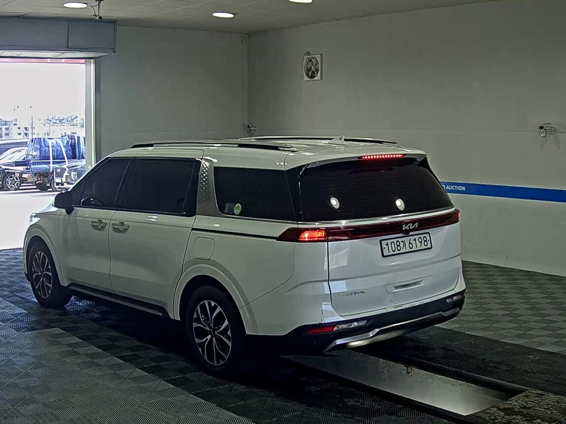 KIA NEW CARNIVAL (KA4) 9-SEATER DIESEL NOBLESSE 2023 - zdjęcie 6
