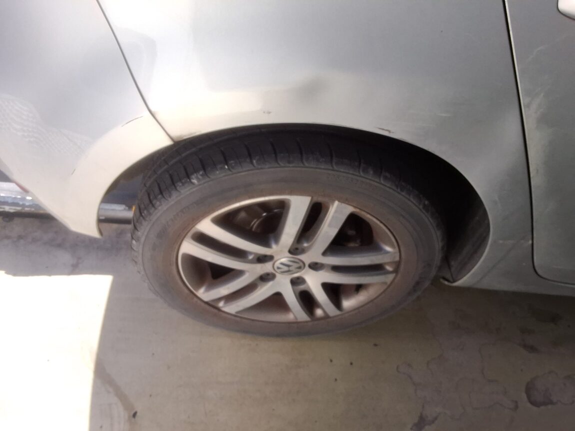 VOLKSWAGEN GOLF (6TH GEN) 2.0 TDI 2011 - zdjęcie 22