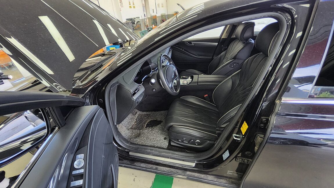 GENESIS THE ALL NEW G80 GASOLINE 2.5 AWD BASE MODEL 2024 - zdjęcie 10