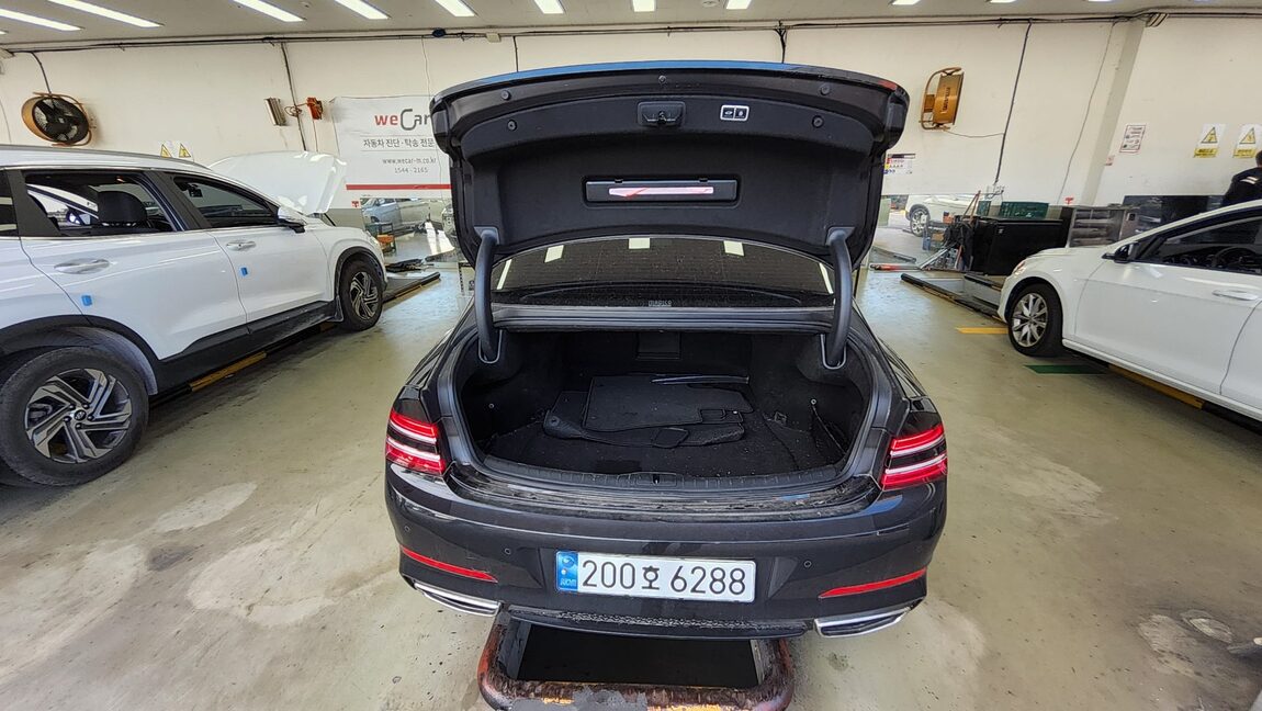 GENESIS THE ALL NEW G80 GASOLINE 2.5 AWD BASE MODEL 2024 - zdjęcie 15