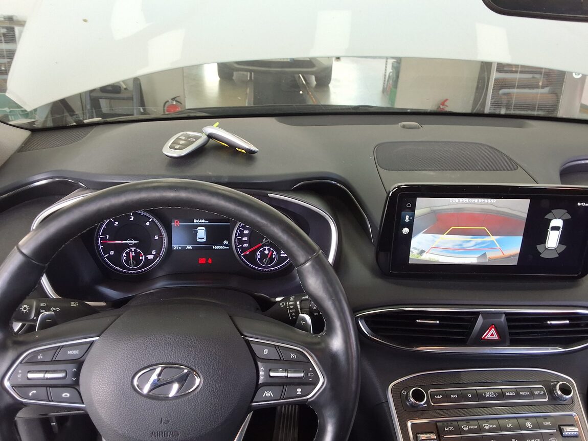 HYUNDAI THE NEW SANTA FE DIESEL 2.2 AWD PRESTIGE 2022 - zdjęcie 17