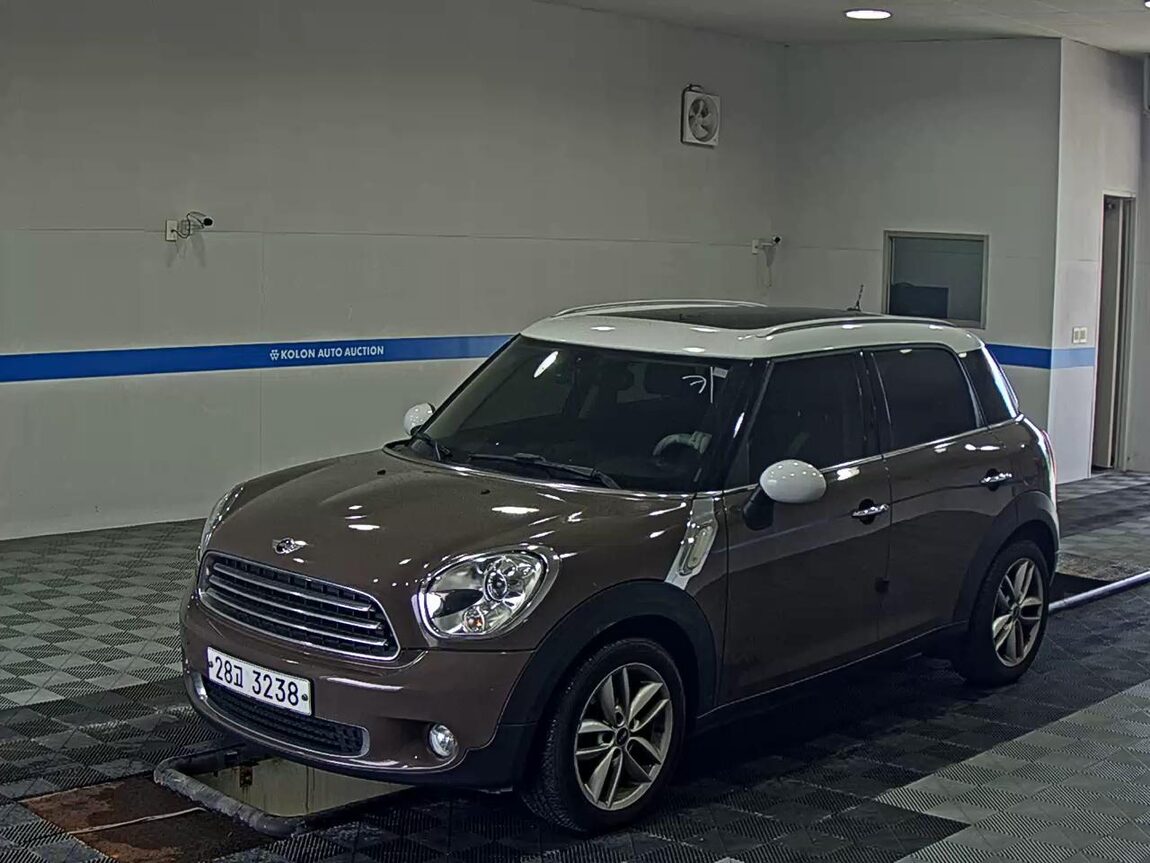 MINI COUNTRYMAN 2.0 D 2013 - zdjęcie 2