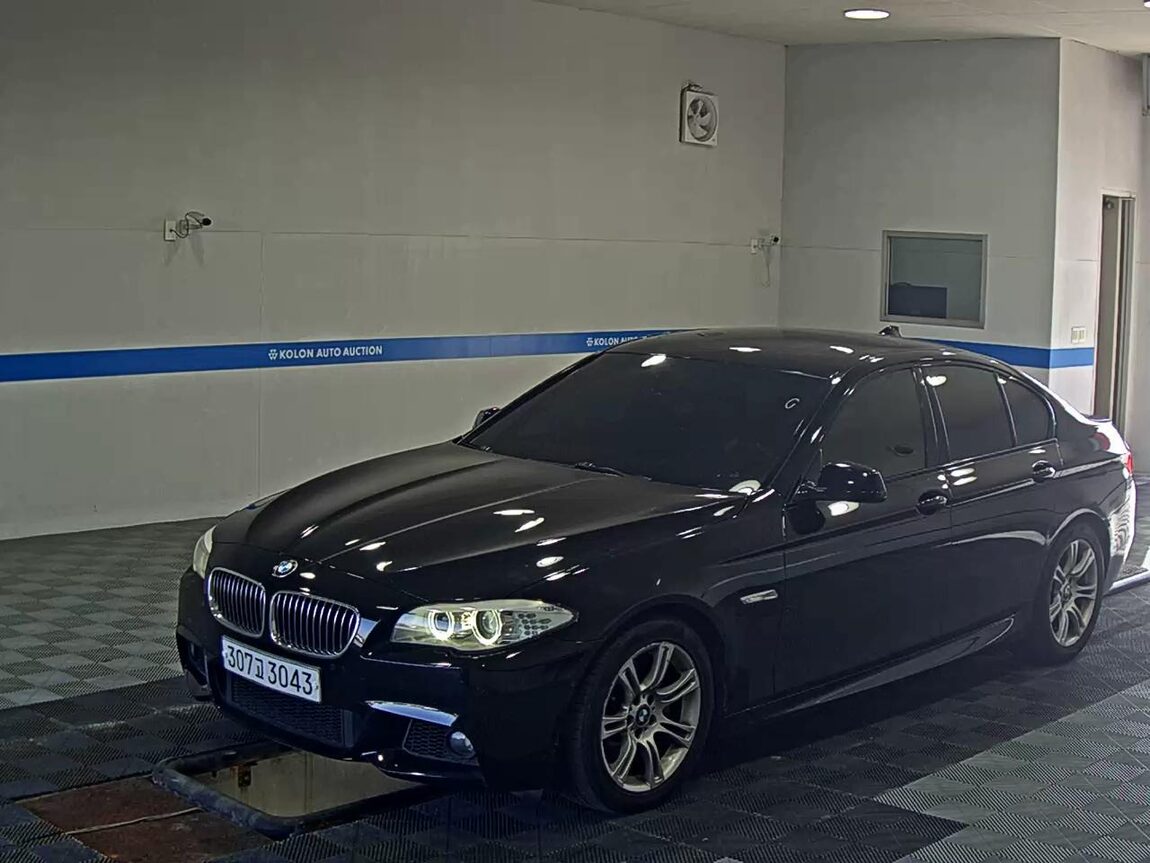 BMW 5 SERIES (6TH GEN) 528i M SPORT 2013 - zdjęcie 2