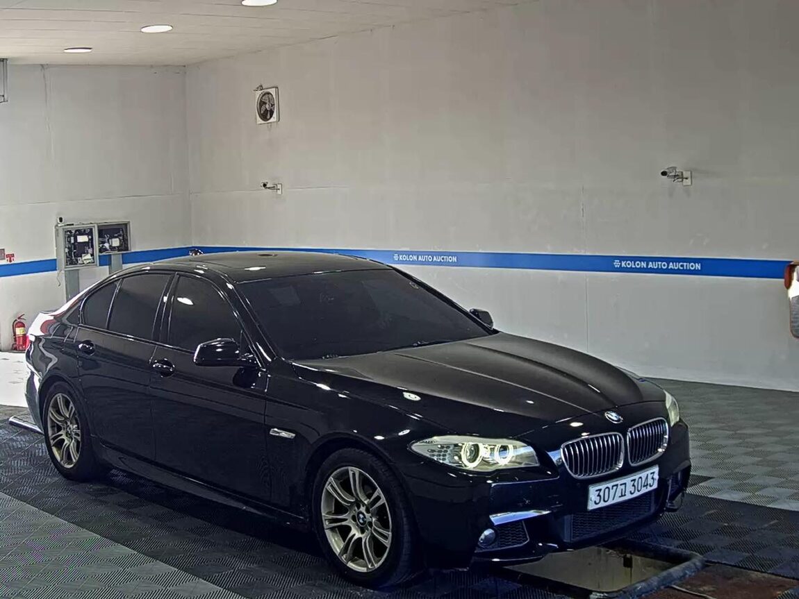 BMW 5 SERIES (6TH GEN) 528i M SPORT 2013 - zdjęcie 3
