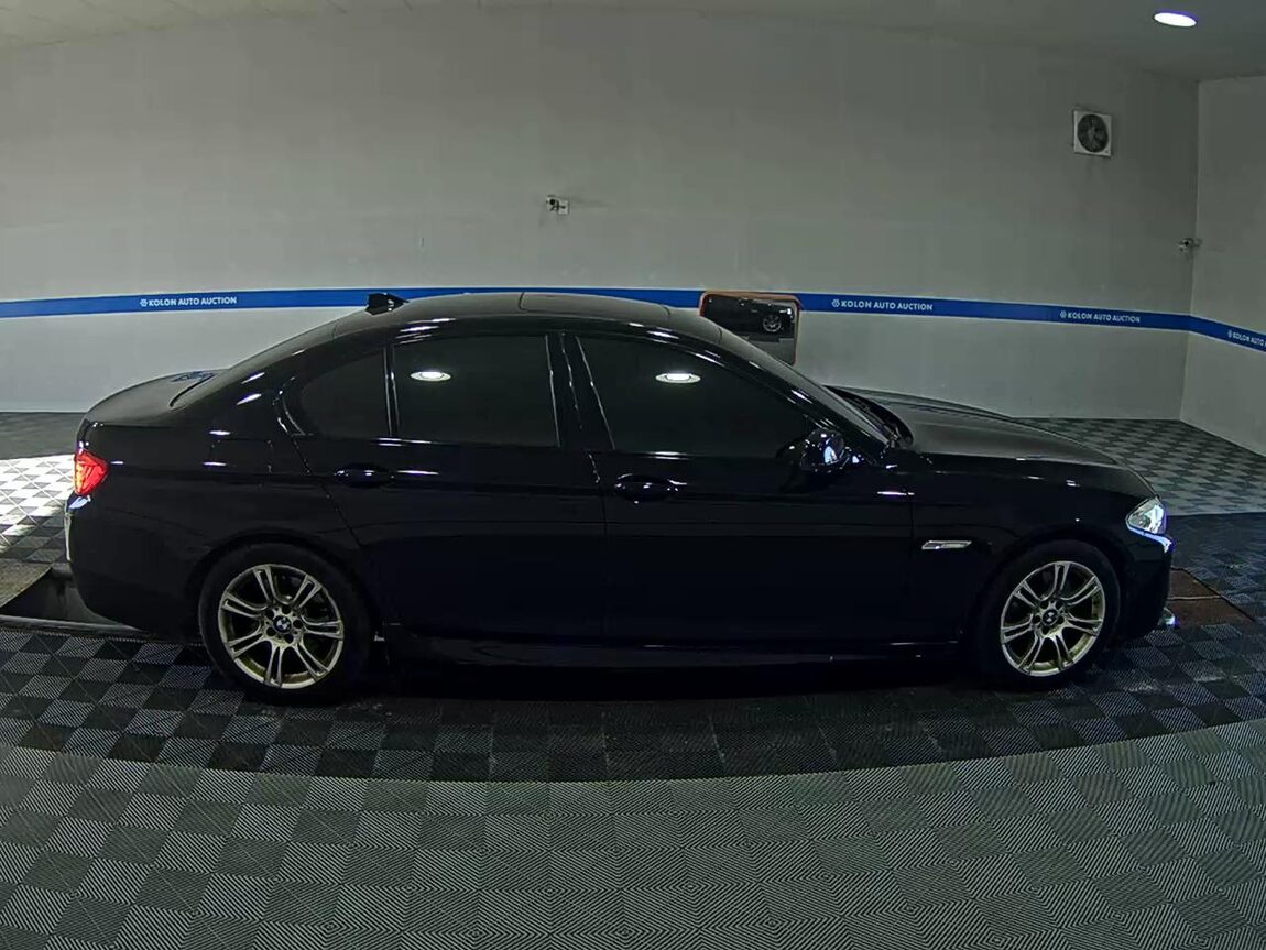 BMW 5 SERIES (6TH GEN) 528i M SPORT 2013 - zdjęcie 4