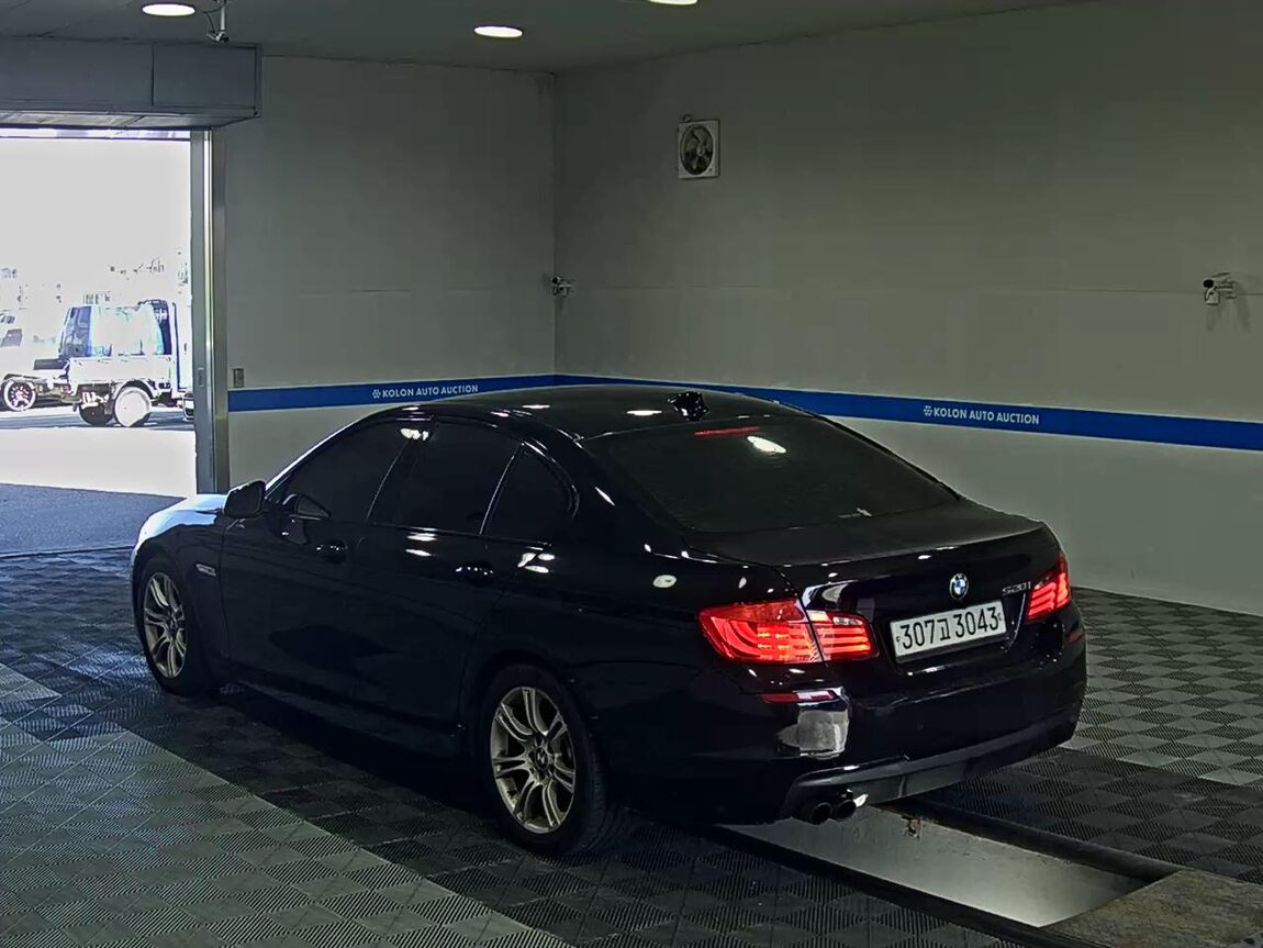 BMW 5 SERIES (6TH GEN) 528i M SPORT 2013 - zdjęcie 6