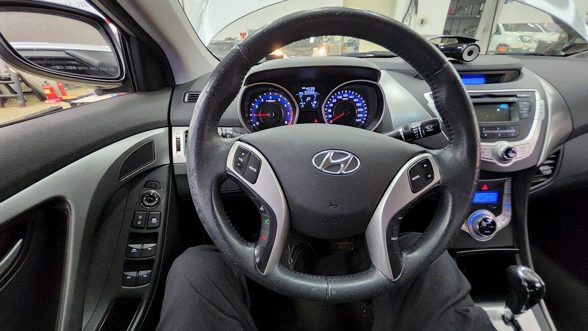 HYUNDAI AVANTE MD M16 GDi LUXURY 2012 - zdjęcie 17