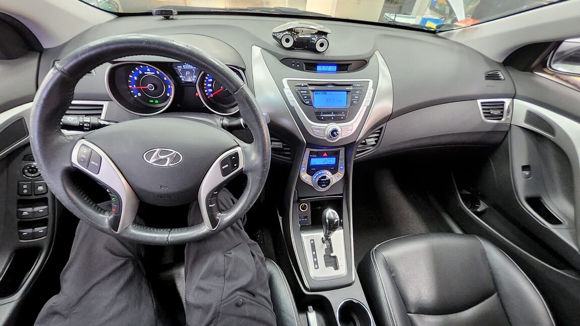 HYUNDAI AVANTE MD M16 GDi LUXURY 2012 - zdjęcie 11
