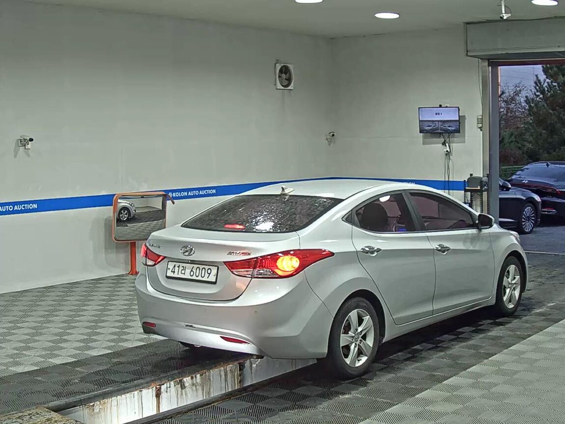HYUNDAI AVANTE MD M16 GDi LUXURY 2012 - zdjęcie 5