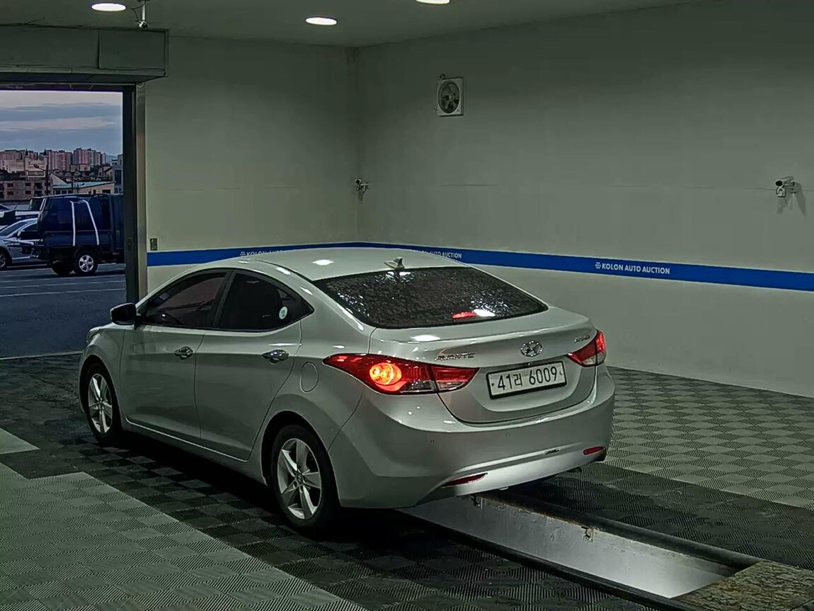 HYUNDAI AVANTE MD M16 GDi LUXURY 2012 - zdjęcie 6