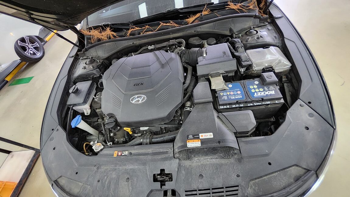 HYUNDAI THE NEW GRANDEUR IG GASOLINE 3.3 EXCLUSIVE 2022 - zdjęcie 21