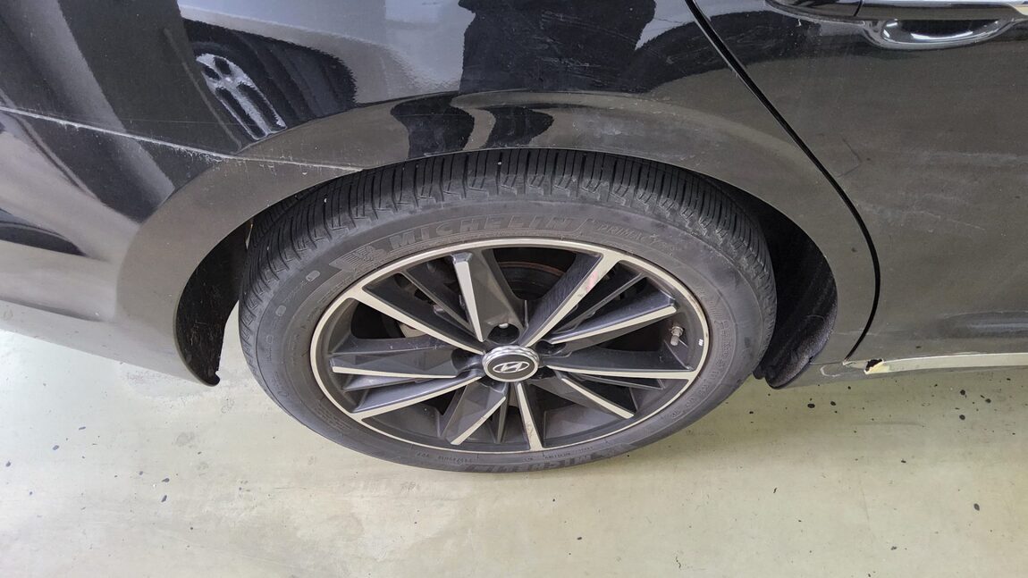 HYUNDAI THE NEW GRANDEUR IG GASOLINE 3.3 EXCLUSIVE 2022 - zdjęcie 26
