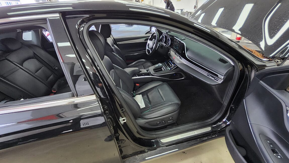 HYUNDAI THE NEW GRANDEUR IG GASOLINE 3.3 EXCLUSIVE 2022 - zdjęcie 14