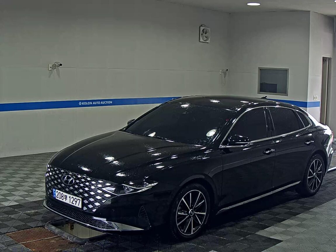 HYUNDAI THE NEW GRANDEUR IG GASOLINE 3.3 EXCLUSIVE 2022 - zdjęcie 2