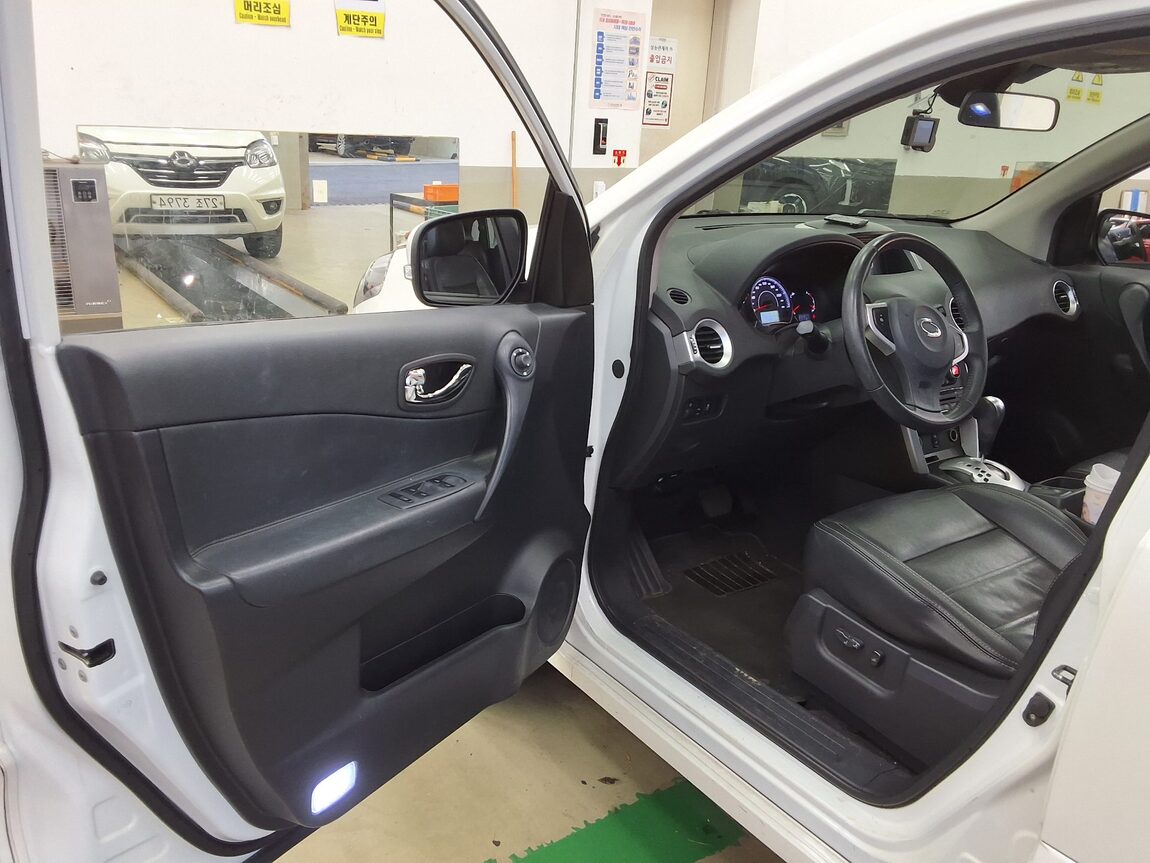 RENAULT (SAMSUNG) QM5 NEO GASOLINE 2WD LE 2014 - zdjęcie 10