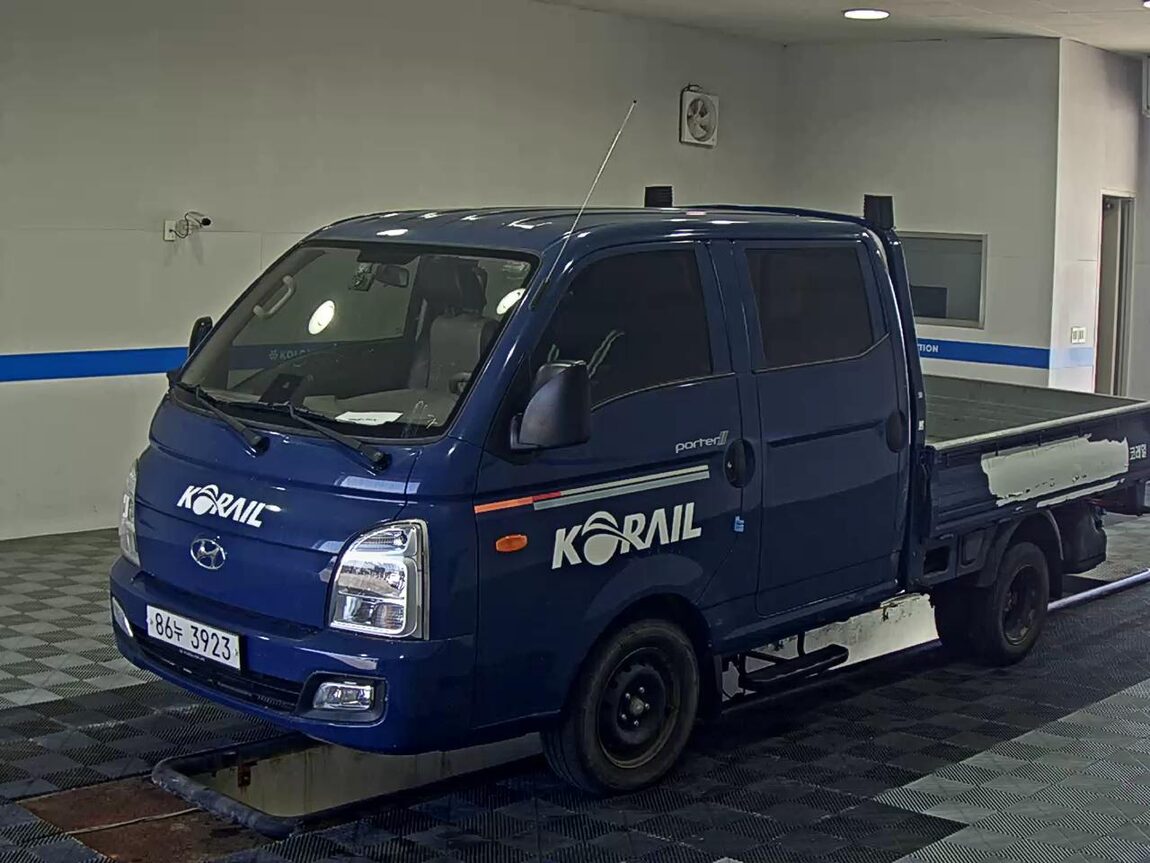 HYUNDAI PORTER II CRDi DOUBLE CAB EXTRA LONG WHEELBASE STYLE 2022 - zdjęcie 2
