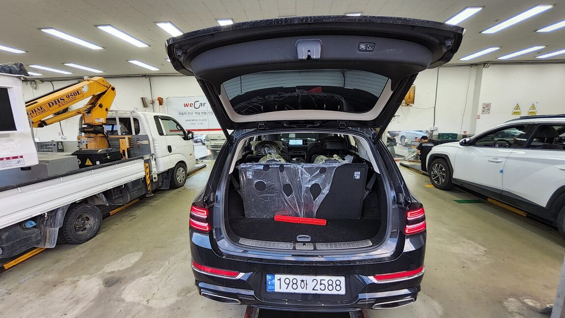 GENESIS GV80 3.5 GASOLINE AWD BASE MODEL 2023 - zdjęcie 15
