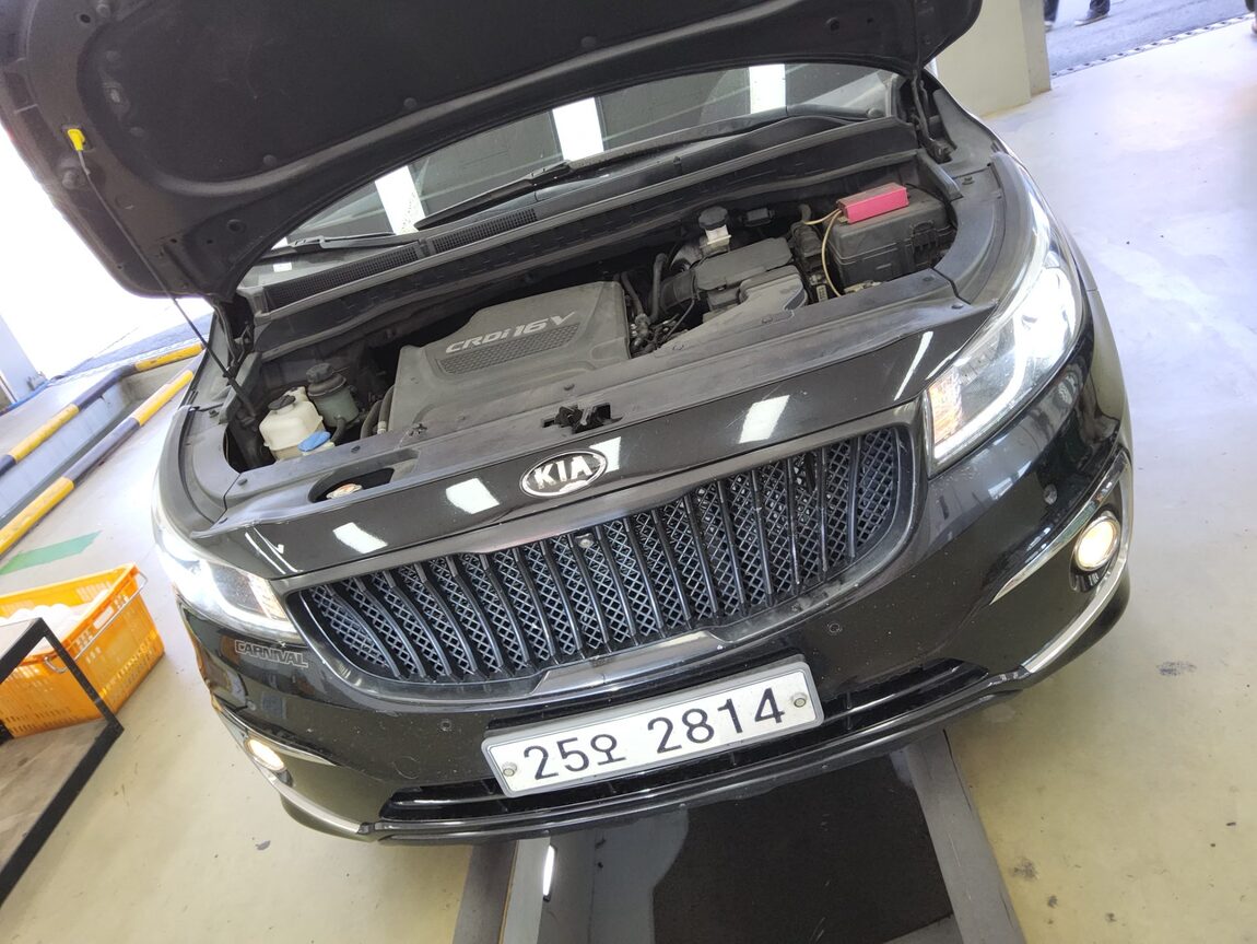 KIA ALL NEW CARNIVAL 9-SEATER DIESEL NOBLESSE 2018 - zdjęcie 29