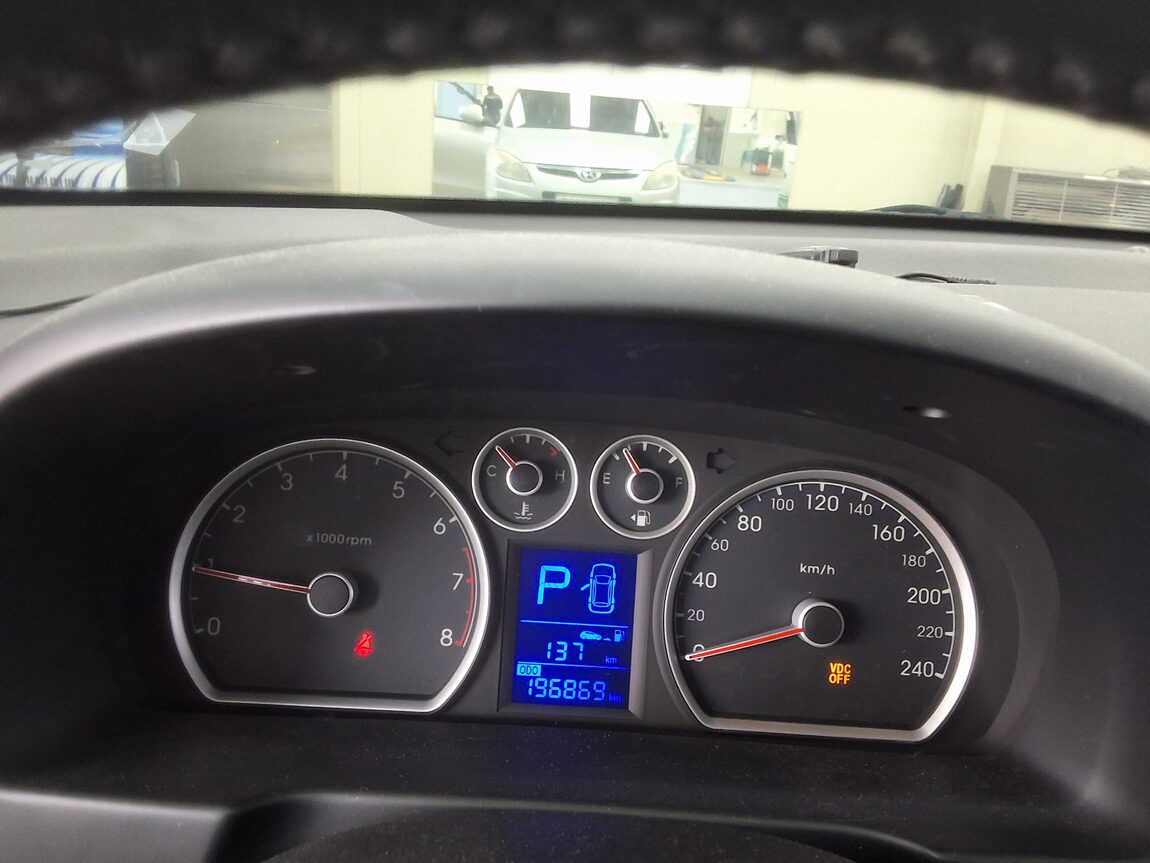 HYUNDAI i30 1.6 VVT PREMIER 2008 - zdjęcie 10