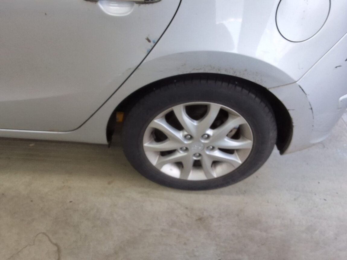 HYUNDAI i30 1.6 VVT PREMIER 2008 - zdjęcie 19