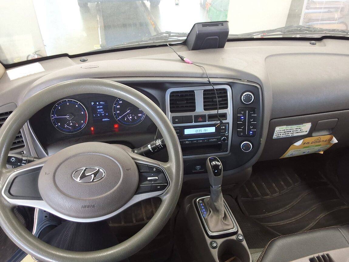 HYUNDAI PORTER II CRDi DOUBLE CAB EXTRA LONG WHEELBASE STYLE 2021 - zdjęcie 17