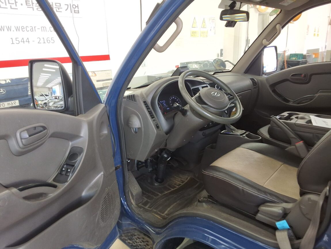 HYUNDAI PORTER II CRDi DOUBLE CAB EXTRA LONG WHEELBASE STYLE 2021 - zdjęcie 10