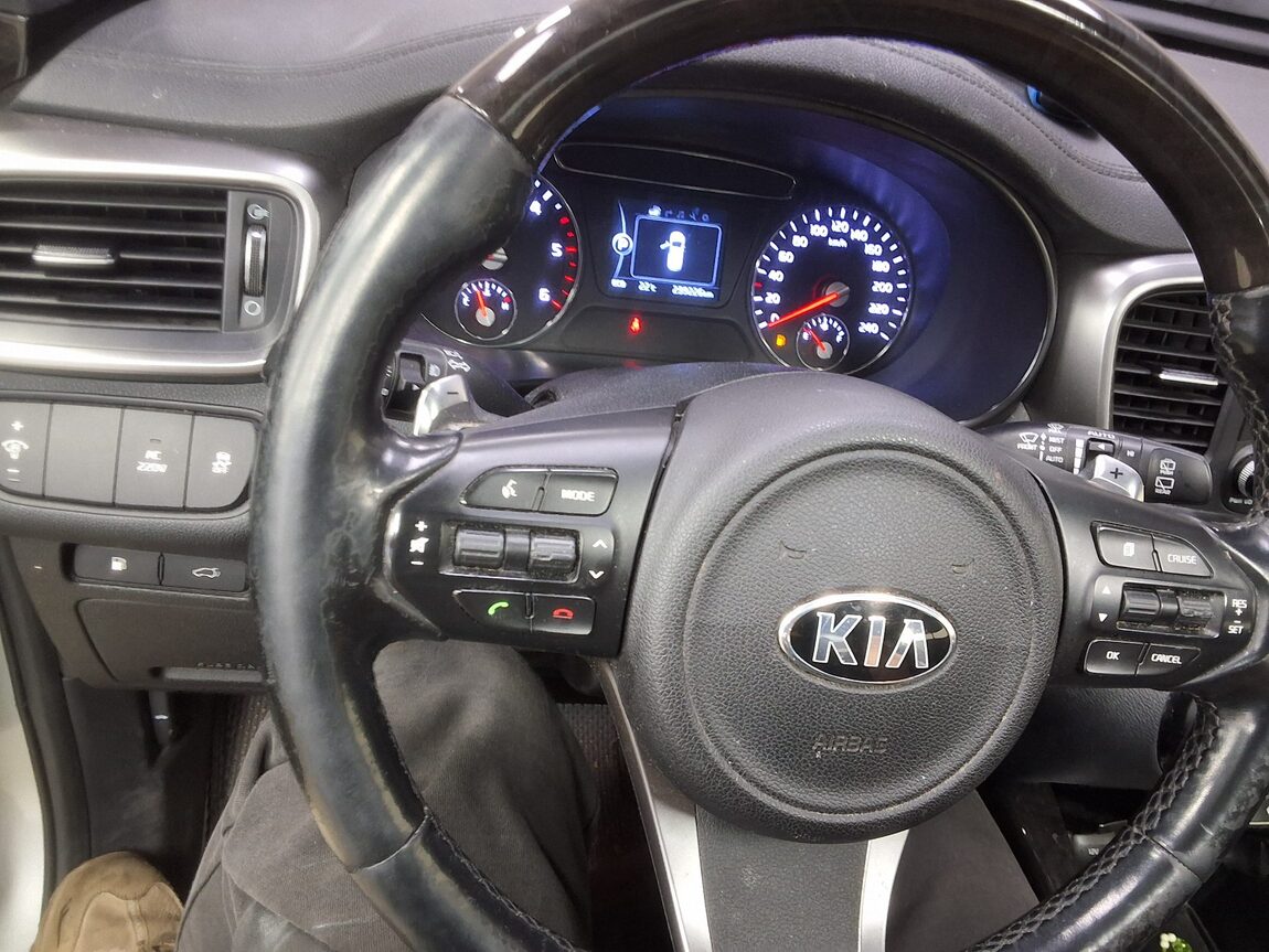KIA ALL NEW SORENTO R2.0 2WD NOBLESSE SPECIAL 2017 - zdjęcie 23