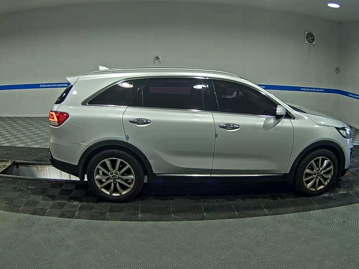 KIA ALL NEW SORENTO R2.0 2WD NOBLESSE SPECIAL 2017 - zdjęcie 4